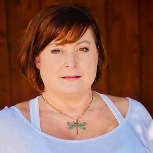 Meet your Posher, Suzette